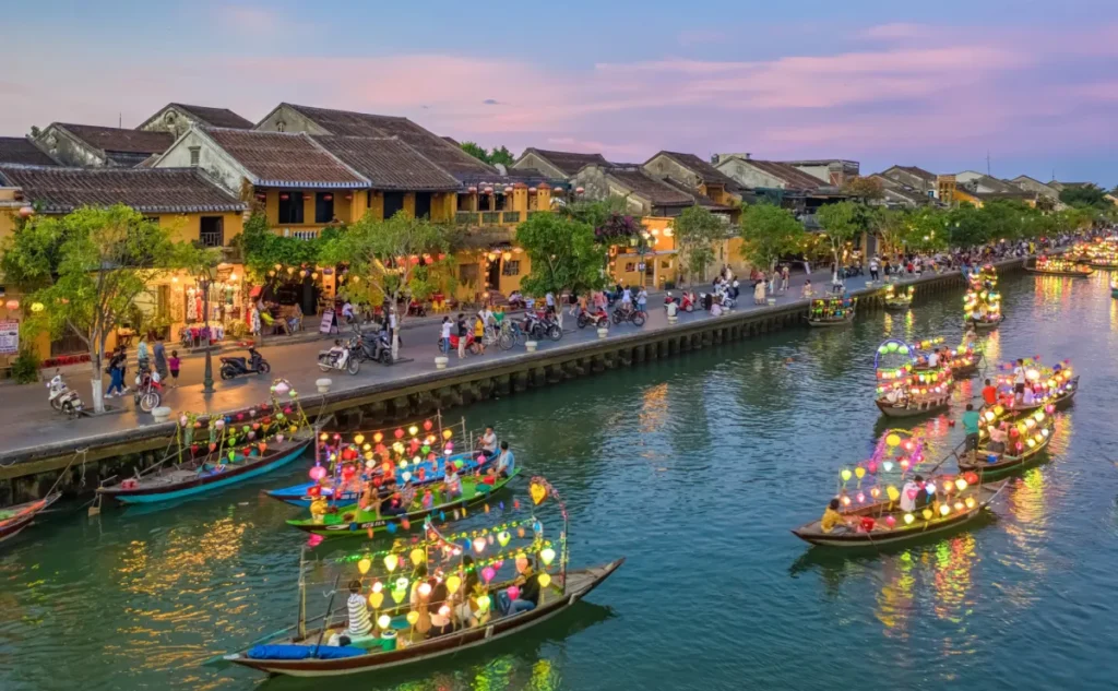 Hoi An river with boats at night
