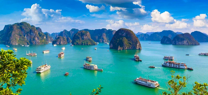 Spectacular vies from Ti Top Island into Halong Bay